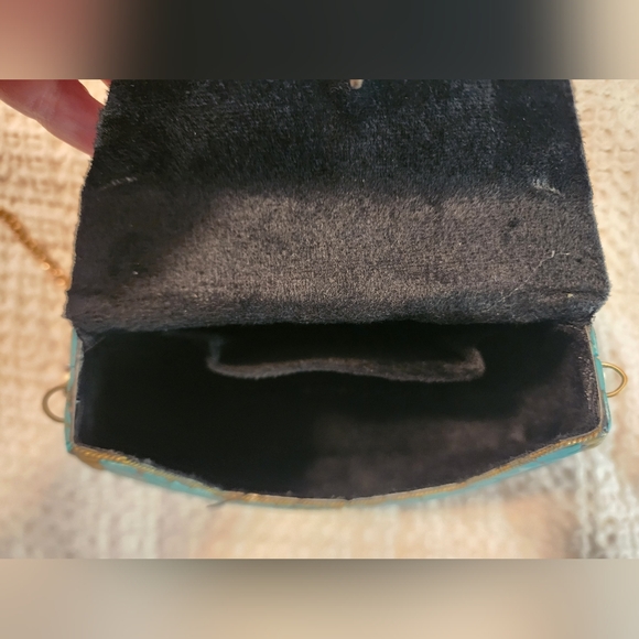 Ramla Handmade Turquoise Mosaic Floral Purse with Gold Chain Strap Southwestern - Picture 9 of 11